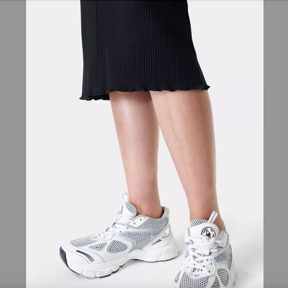 Women's 8 Sweaty Betty Black Ribbed Midi Dress Slim Fit Pleated Lettuce Hem - Picture 4 of 11